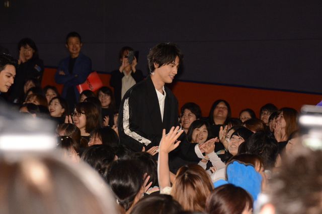 映画『ザ・ファブル』公開記念舞台あいさつ（全21枚）（3枚目）