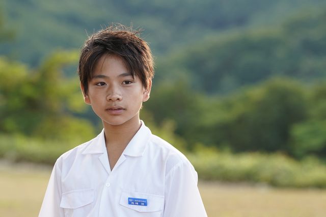 菅田将暉演じる主人公の中学時代役・南出凌嘉！映画『糸』場面カット（4枚目）
