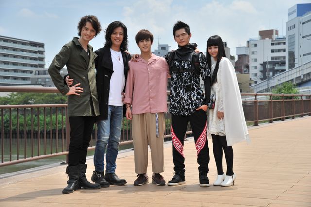 「仮面ライダージオウ」主題歌はAAA末吉秀太＆ISSAのスペシャルユニット（2枚目）