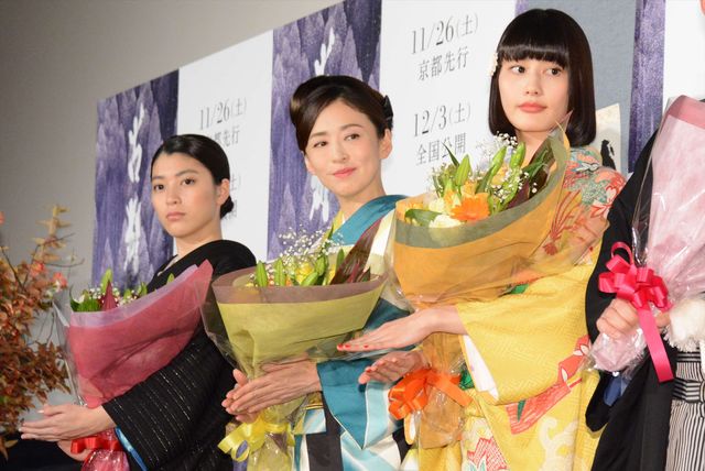 まさに美の競演！松雪泰子×橋本愛×成海璃子『古都』完成披露上映会 ギャラリー：フォトギャラリー