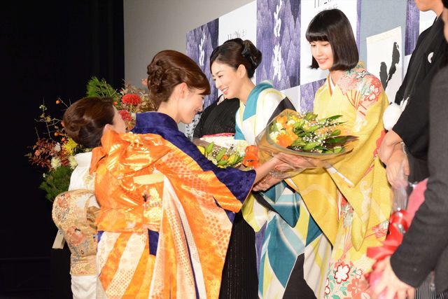 まさに美の競演！松雪泰子×橋本愛×成海璃子『古都』完成披露上映会 ギャラリー（2枚目）