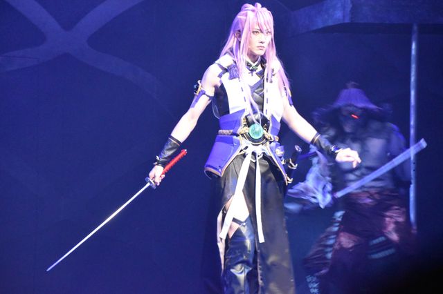 Amazon.co.jp: ミュージカル『刀剣乱舞』 ~葵咲本紀~(通常盤