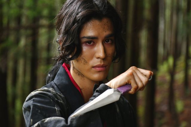 寛 一 郎＆結木滉星出演の本格忍者アクション『下忍　赤い影』ポスター＆場面写真（3枚目）
