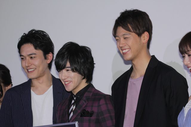 Vシネ「仮面ライダーチェイサー」キャスト大集結！写真ギャラリー（4枚目）