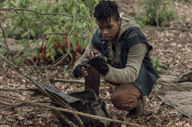 恐怖の家に迷い込んだコニー＆バージル…「ウォーキング・デッド」シーズン11第6話（2枚目）