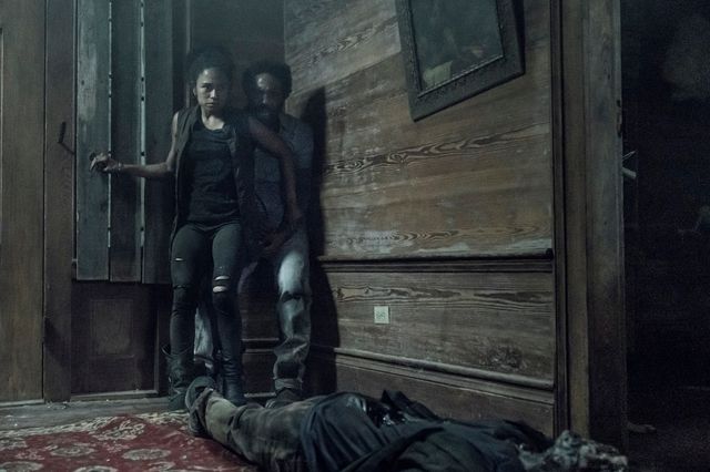 恐怖の家に迷い込んだコニー＆バージル…「ウォーキング・デッド」シーズン11第6話（11枚目）