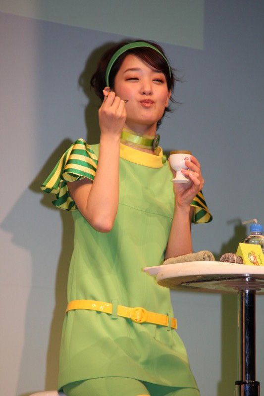 2代目キウイーハニー剛力彩芽の全身ショットも！フォトギャラリー（7枚目）