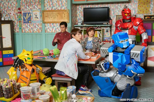 駒木根葵汰＆庄野崎謙が女装姿を披露!?「仮面ライダーセイバー」「機界戦隊ゼンカイジャー」コラボ回カット（7枚目）