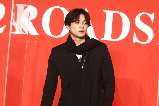 新田真剣佑、鈴木伸之ら三浦春馬さんとの撮影振り返る＜『ブレイブ　－群青戦記－』製作報告会見＞（4枚目）