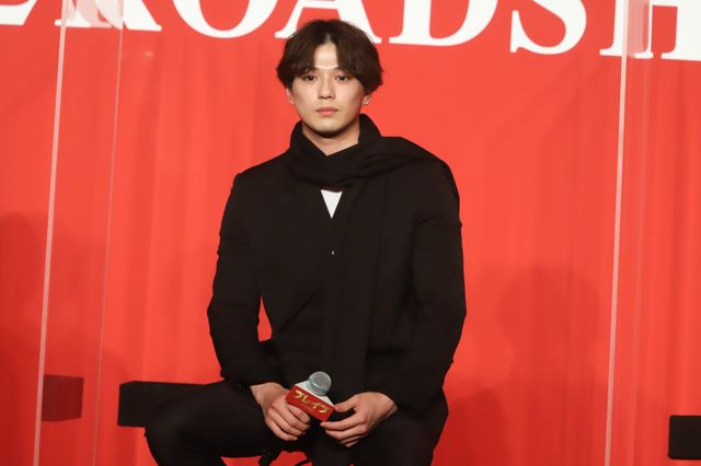 新田真剣佑、鈴木伸之ら三浦春馬さんとの撮影振り返る＜『ブレイブ　－群青戦記－』製作報告会見＞（5枚目）