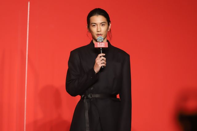 新田真剣佑、鈴木伸之ら三浦春馬さんとの撮影振り返る＜『ブレイブ　－群青戦記－』製作報告会見＞（10枚目）