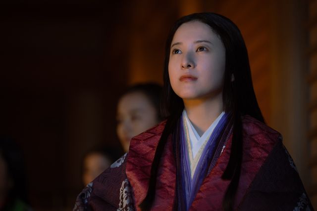 道長が「この世をば」望月の歌を詠む名シーン　「光る君へ」第44回（38枚目）