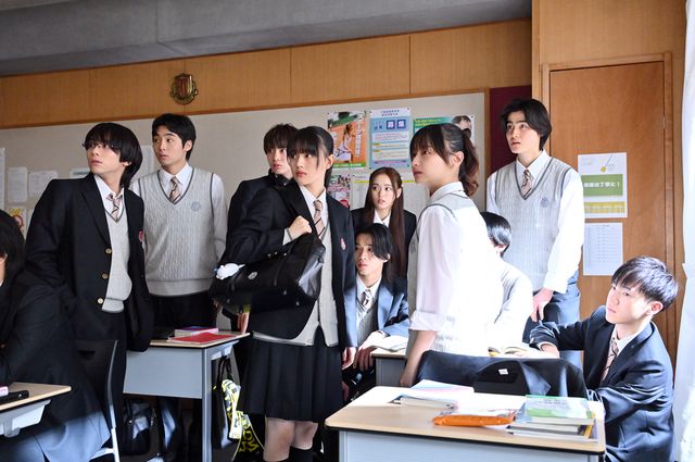 御上の正体が明かされる！「御上先生」第6話場面写真（5枚目）