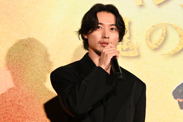 山崎賢人、山田裕貴とハグ！『キングダム　魂の決戦』超特大ヒット御礼舞台挨拶の様子（20枚目）