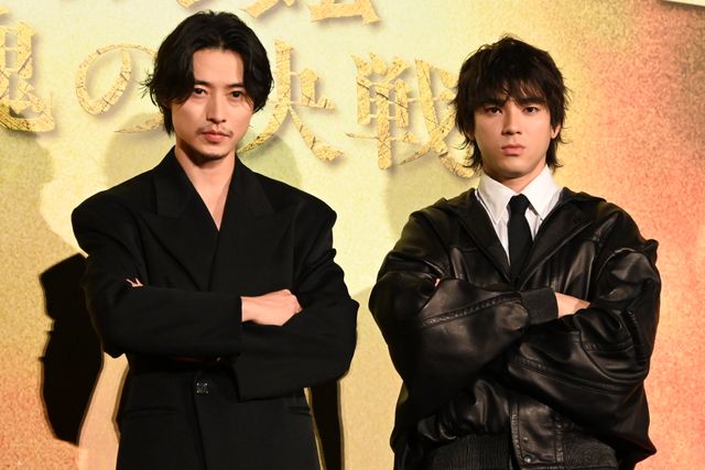 山崎賢人、山田裕貴とハグ！『キングダム　魂の決戦』超特大ヒット御礼舞台挨拶の様子（28枚目）