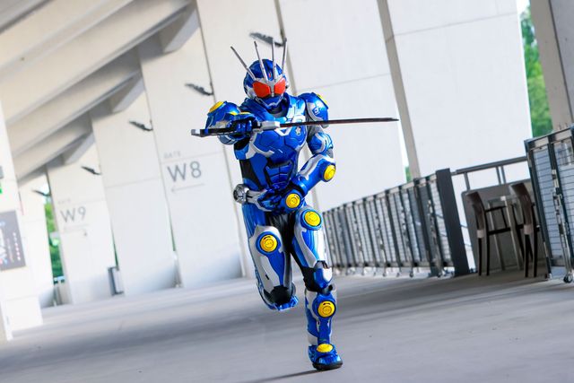 PLEX小林大祐がデザインした仮面ライダーG7