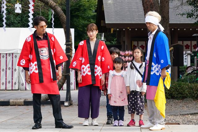 滝藤賢一の虎二郎登場！「極主夫道」2話場面写真（4枚目）