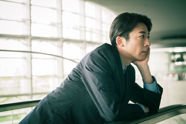 高橋一生インタビュー撮りおろし＜9枚＞『岸辺露伴　ルーヴルへ行く』（4枚目）