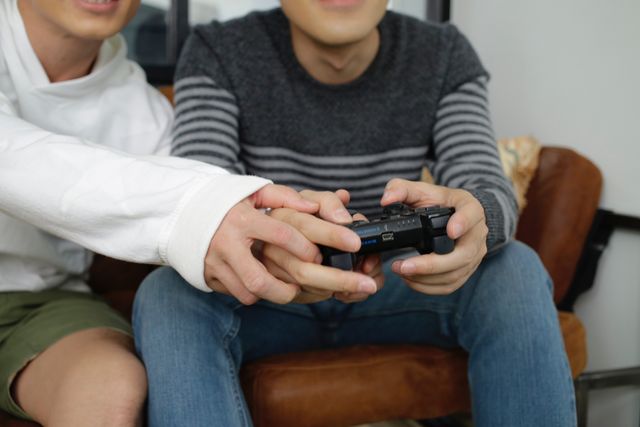 オリラジの変態写真集「DOUSEI　－ドウセイ－」ギャラリー（3枚目）