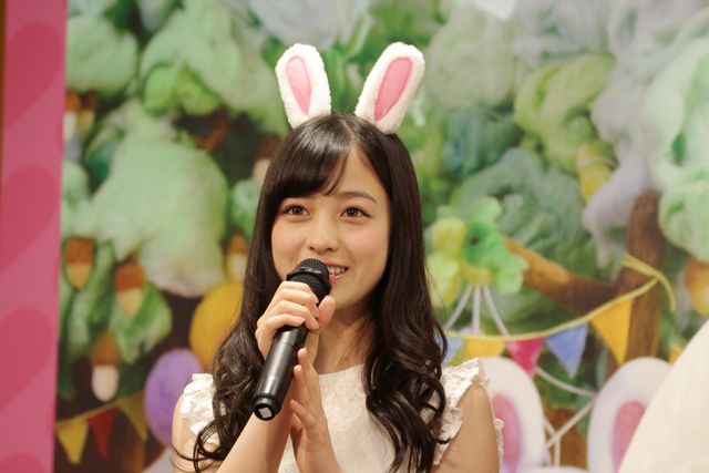 橋本環奈の超絶かわいいうさ耳姿！フォトギャラリー：フォトギャラリー