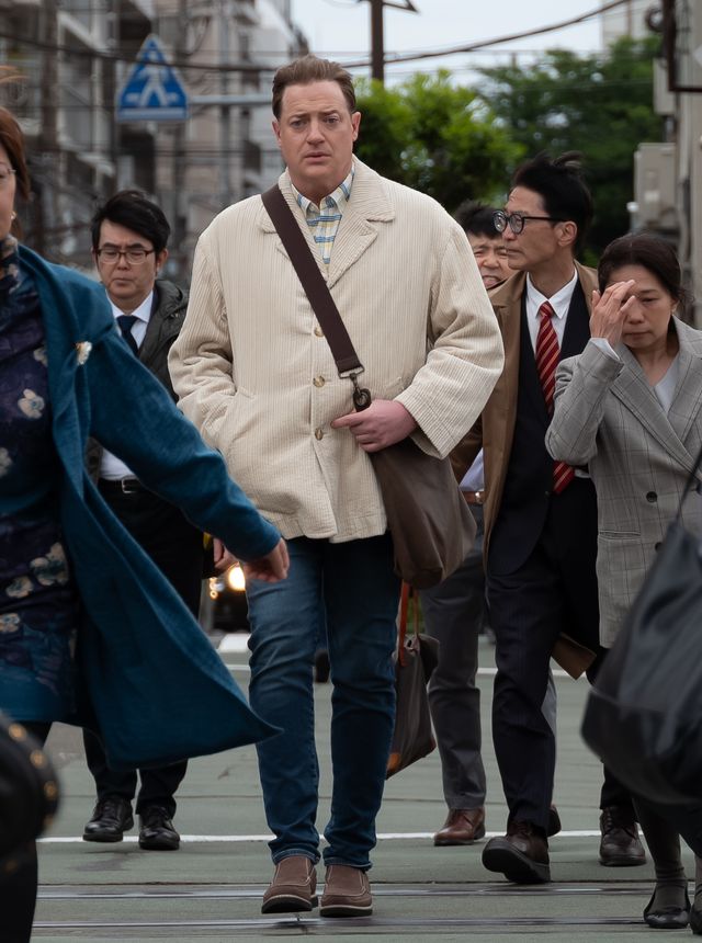 日本の風景に溶け込んでる…ブレンダン・フレイザー主演映画『レンタル・ファミリー』場面写真：フォトギャラリー