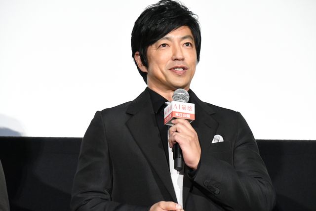 広瀬アリス、透けドレスで大人の美しさ！『AI崩壊』初日舞台あいさつ（11枚目）