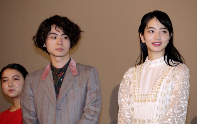 見つめ合う小松菜奈と菅田将暉がカワイイ！『溺れるナイフ』初日舞台あいさつ（5枚目）