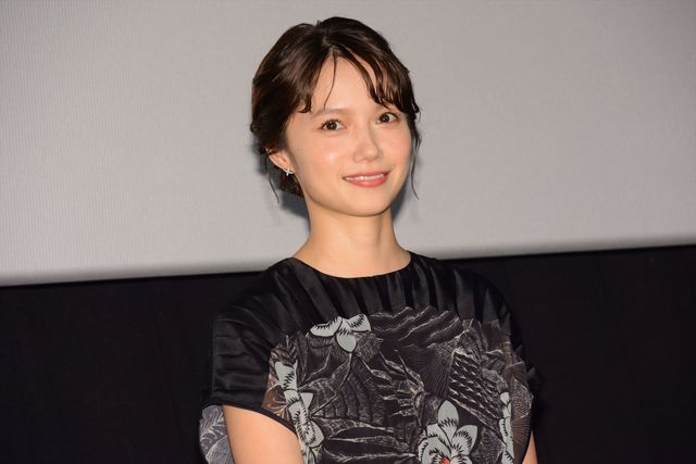 宮本信子、宮崎あおい登場『真実』公開記念舞台あいさつ（7枚目）