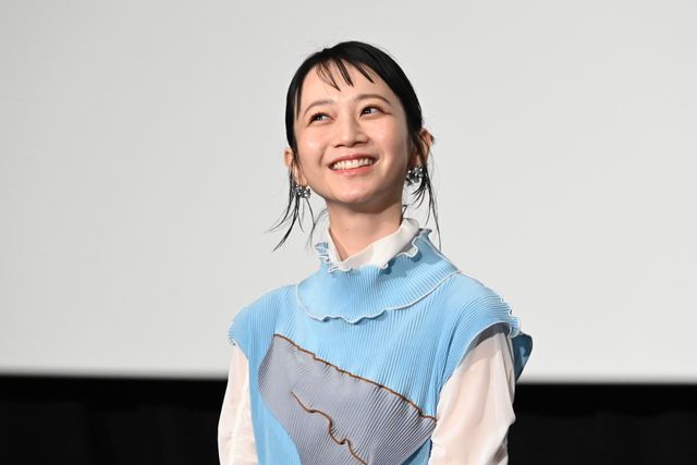 映画初主演のぐんぴぃ、菅井友香、手塚とおる、三戸なつめと『怪獣ヤロウ！』公開記念舞台挨拶（24枚目）