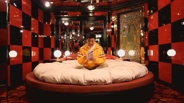 これが日本のヒーロー映画だ！　映画『拳銃と目玉焼』フォトギャラリー（6枚目）