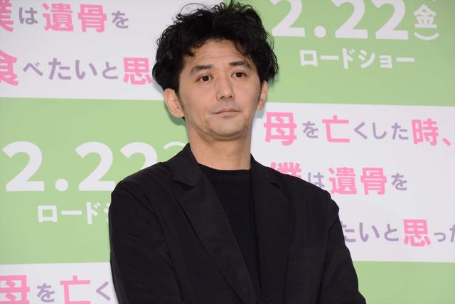 安田顕主演『母を亡くした時、僕は遺骨を食べたいと思った。』完成披露にキャスト集結（7枚目）