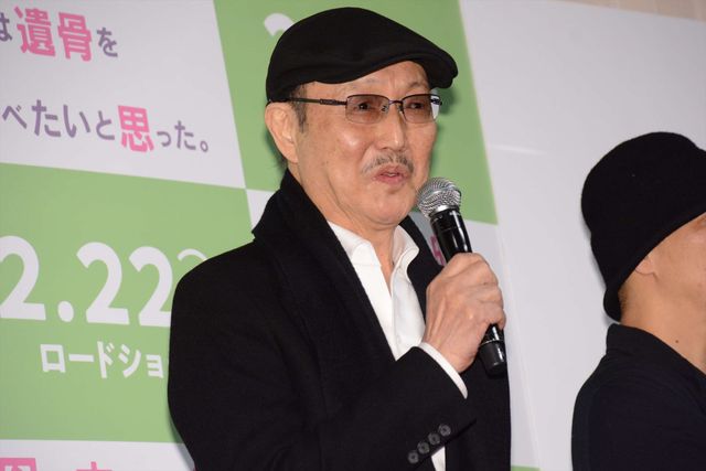 安田顕主演『母を亡くした時、僕は遺骨を食べたいと思った。』完成披露にキャスト集結（9枚目）