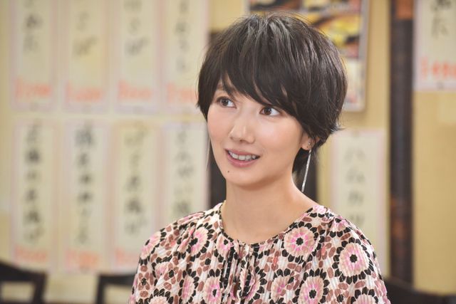 伊勢谷友介、全身GUCCIのド派手ジャージ！「サバイバル・ウェディング」第5話（3枚目）