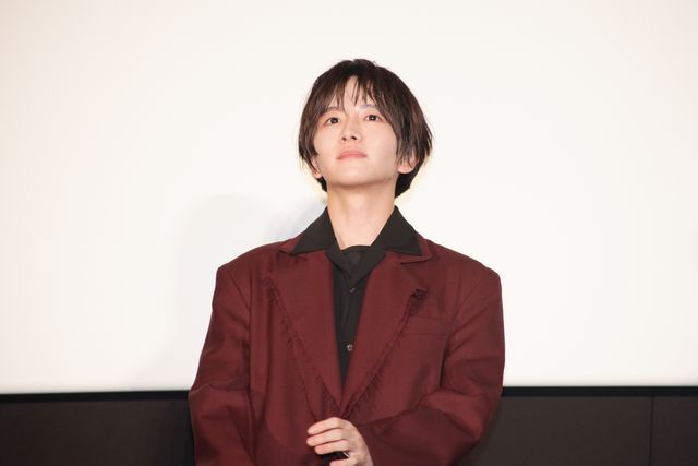 板垣李光人、綱啓永、吉川愛らが“秘密”告白『口に関するアンケート』初日舞台挨拶（3枚目）
