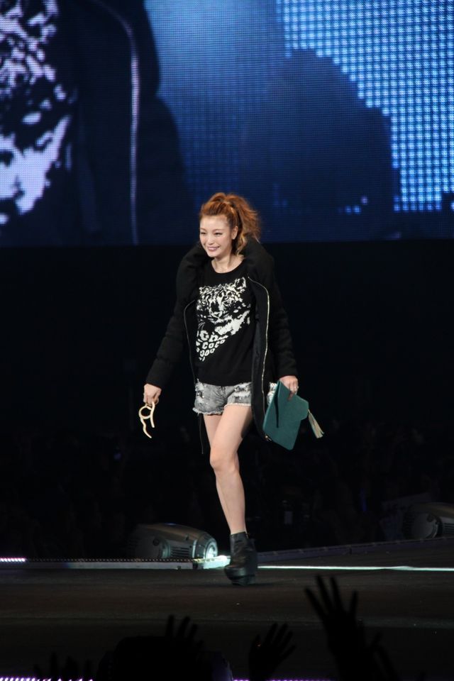 ユッキーナ、出産後初のランウェイ！（5枚目）