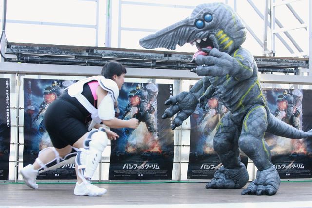 映画『パシフィック・リム』「地球防衛隊任命イベント」フォトギャラリー（2枚目）