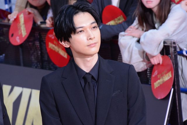 山崎賢人、吉沢亮、大沢たかお、清野菜名、新木優子らレッドカーペットに登壇！『キングダム　大将軍の帰還』ワールドプレミア（16枚目）