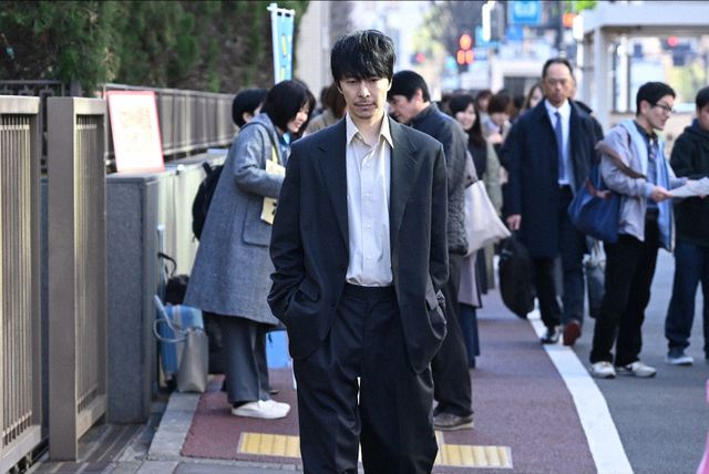 岩田剛典は被告人役！日曜劇場「アンチヒーロー」第1話場面写真（ネタバレあり）（24枚目）