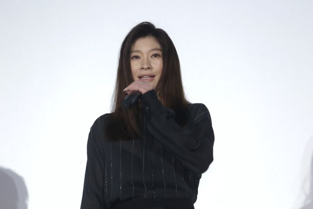 篠原涼子、佐藤隆太が登壇！映画『今日も嫌がらせ弁当』大ヒット御礼舞台あいさつ（5枚目）