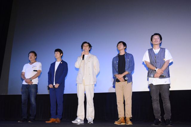 兄弟役のアキラ100％と井浦新！『こはく』初日舞台あいさつ（2枚目）