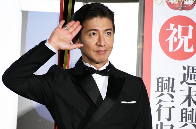 感謝を伝える木村拓哉＆長澤まさみ『マスカレード・ナイト』大ヒット御礼舞台あいさつ（4枚目）