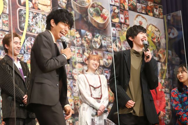 井ノ原快彦＆道枝駿佑が“親子”で登場！『461個のおべんとう』完成披露試写会（4枚目）