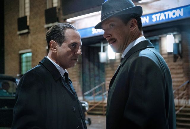 『クーリエ：最高機密の運び屋』ポスタービジュアル＆場面写真：フォトギャラリー