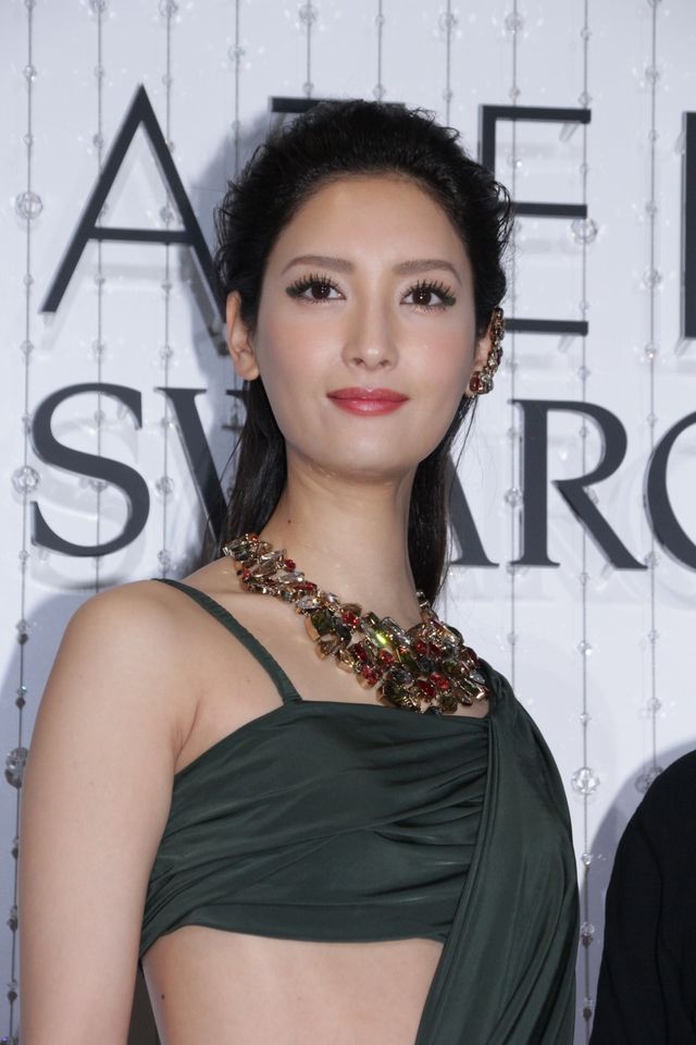 菜々緒、登場！「スワロフスキー銀座10周年記念 アトリエ・スワロフスキー展覧会」レセプションパーティー（4枚目）