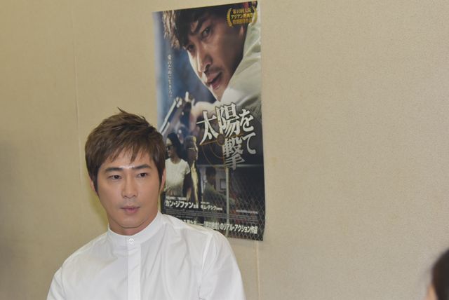 カン・ジファン、モノトーンの衣装でイメチェン！麗しのフォトギャラリー（6枚目）