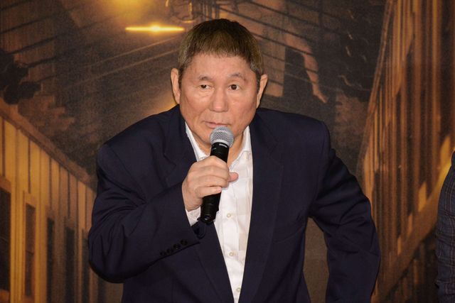 ビートたけし×山田孝之×吉田羊、すごい3ショット！（9枚目）