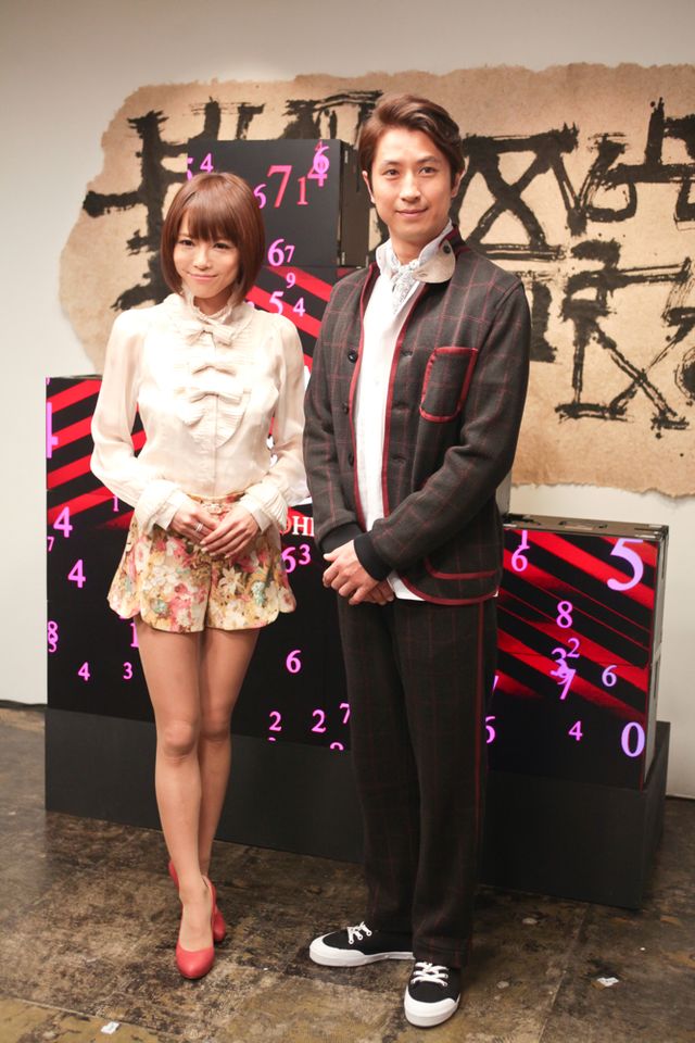 釈由美子の美脚！「頭がしびれるテレビ」取材会　フォトギャラリー（22枚目）