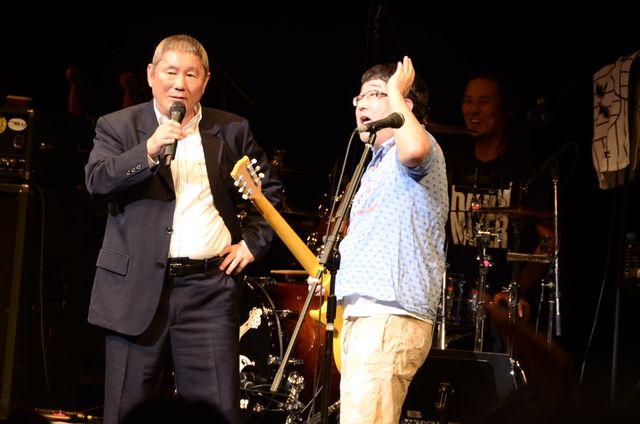 ビートたけし、サンボマスターの演奏で「浅草キッド」を披露！「たけしリスペクトライブ」写真ギャラリー（7枚目）