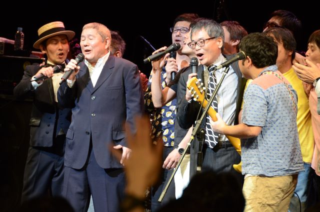 ビートたけし、サンボマスターの演奏で「浅草キッド」を披露！「たけしリスペクトライブ」写真ギャラリー（11枚目）