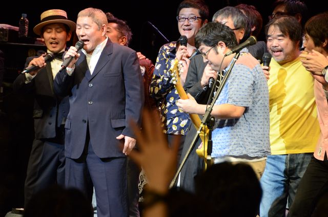 ビートたけし、サンボマスターの演奏で「浅草キッド」を披露！「たけしリスペクトライブ」写真ギャラリー（12枚目）